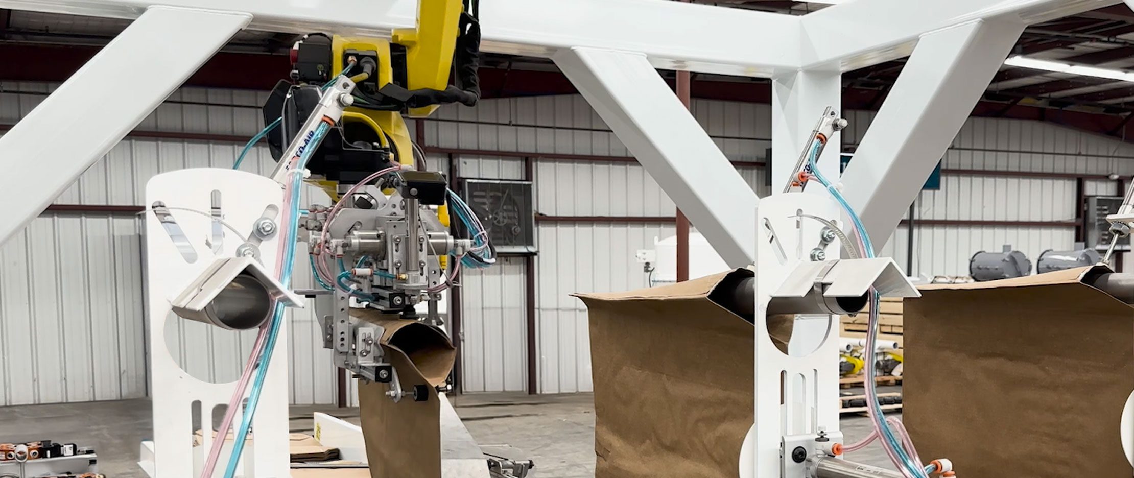 Robotic End-of-Arm Tool For Safer, Smarter Tool Change